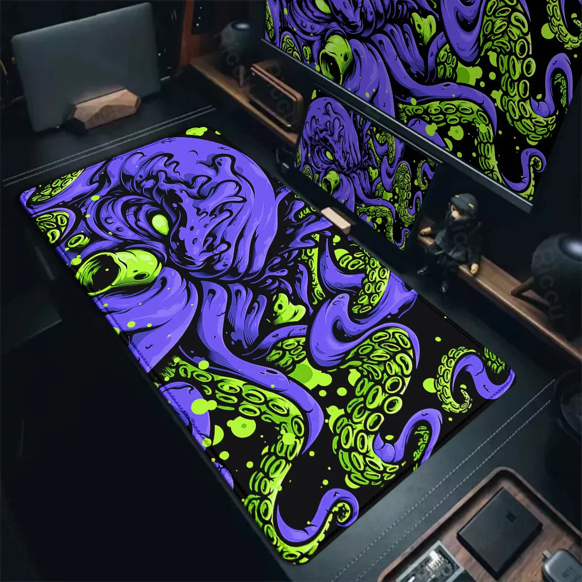 Octopus Monster Mouse Pad – XXL Gaming Desk Mat